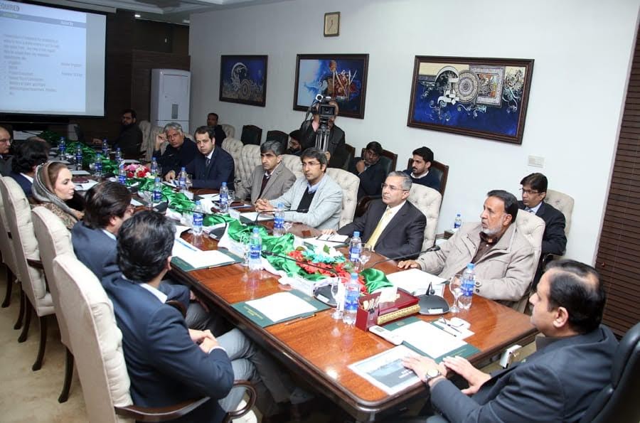 Bangladesh invites Pakistani investment in export industries